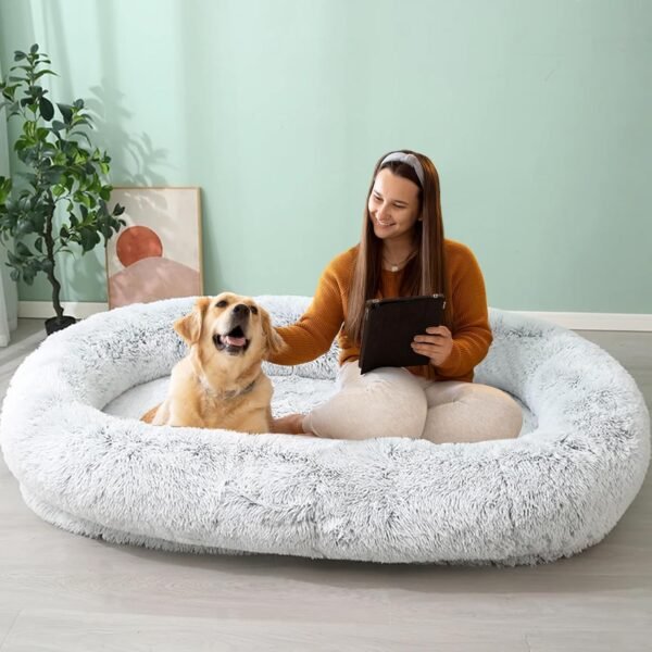 Dog & Cat Bed, Calming Anti-Anxiety Pet Bed for Small Dogs, Fluffy Donut Cushion for Small and Medium Pets